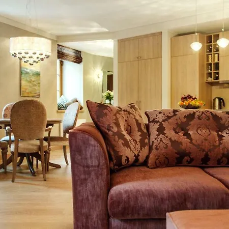 Luxury, Comfort & Quiet Place Next To Cathedral Апартаменты *