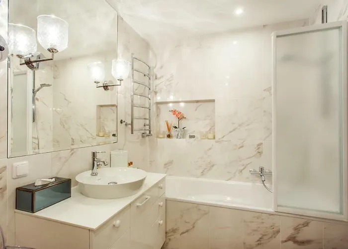 Luxury, Comfort & Quiet Place Next To Cathedral Butas