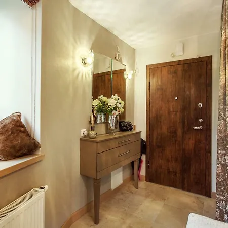 Luxury, Comfort&quiet Place Next To Cathedral Appartement *
